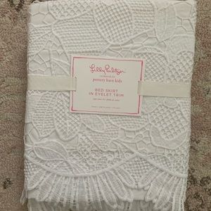 Pottery Barn Kids Twin Bed skirt